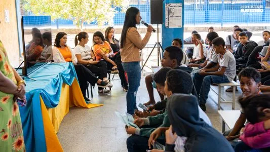 Maio Laranja é Tema de Ciclo de Palestras em Escolas de Buritizeiro