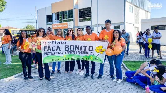 Semana Nacional de Combate ao Abuso e Exploração Infantil em Buritizeiro é Comemorada com Palestras e Caminhada